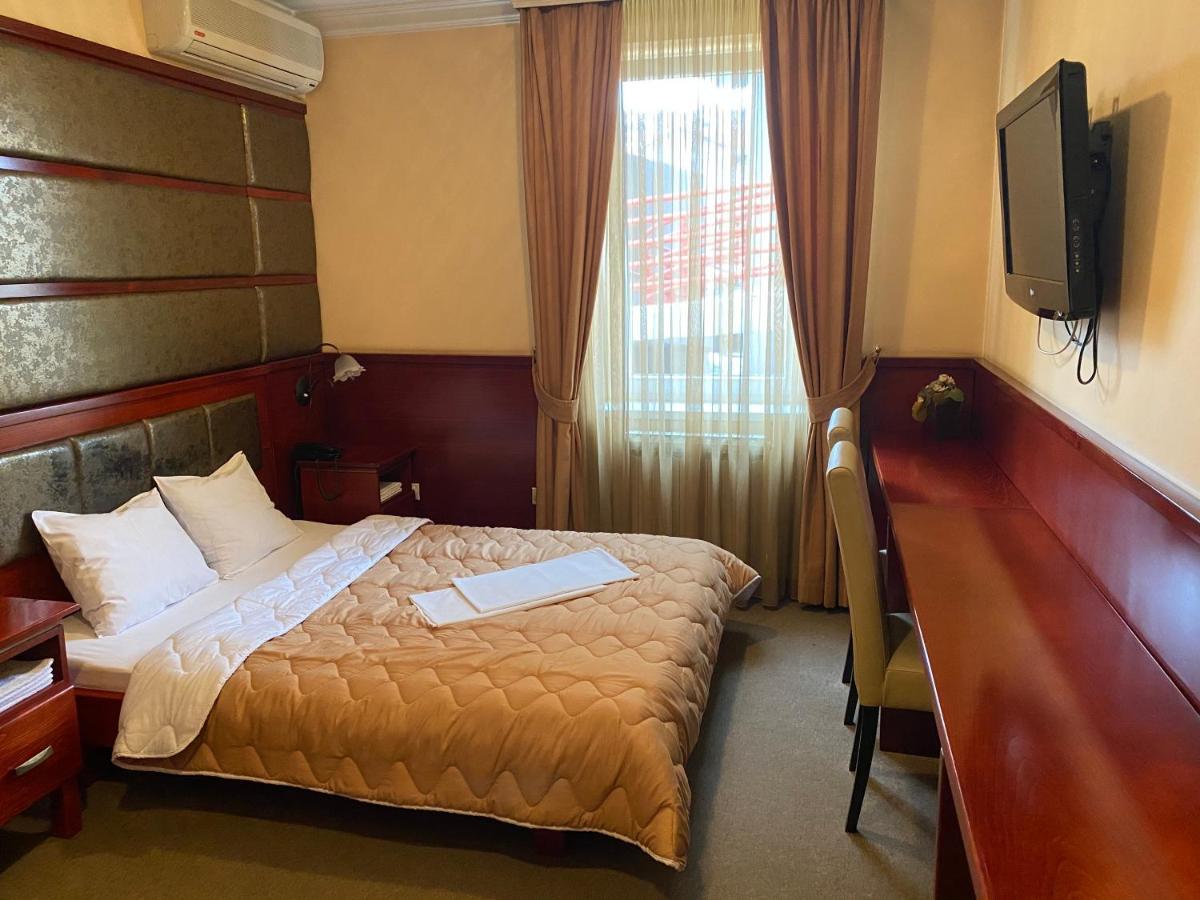 Hotel Kamel Banja Luka Esterno foto