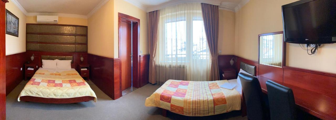 Hotel Kamel Banja Luka Esterno foto